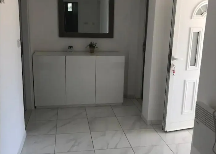 K&m Apartment *
